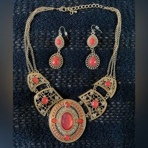 Gold with pink/peach rhinestones earrings/necklace set